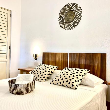 Paseo Colonial - Sanctuary #2 Aparthotel Santo Domingo Buitenkant foto